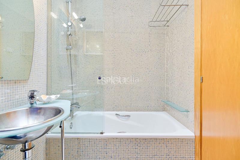 Foto d1845165-a891-4bfc-9a3a-1caadafb1e9d. Maison jumelée avec chauffage parking dans Sant Domènec Sant Cugat del Vallès