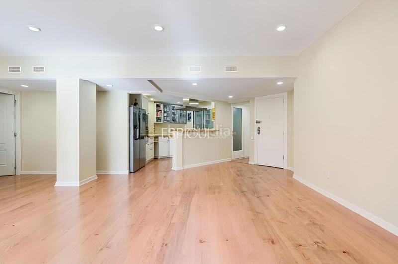 Foto f054edf9-9470-43b9-b221-4552ac91568b. Etagenwohnung mit heizung in Parc Central Sant Cugat del Vallès