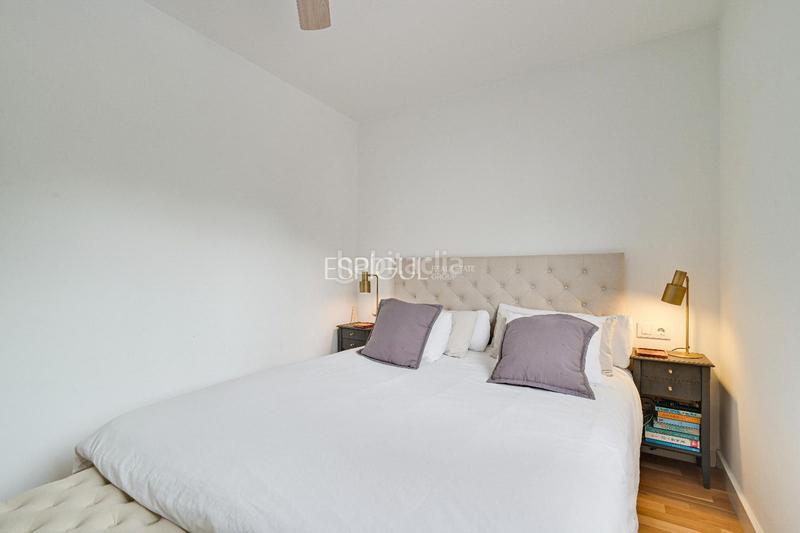 Foto acf74595-04a8-40f0-ad70-40945ab62dec. Casa adossada amb calefacció aparcament piscina a Sant Cugat del Vallès