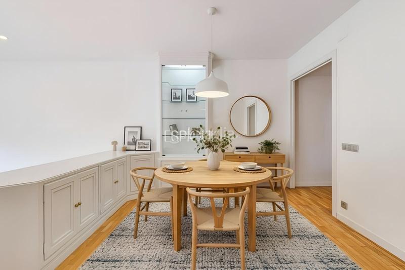 Foto 09684ba8-0153-4a7b-aa96-c7a75b55d92d. Casa adossada amb calefacció aparcament a Eixample Sant Cugat del Vallès