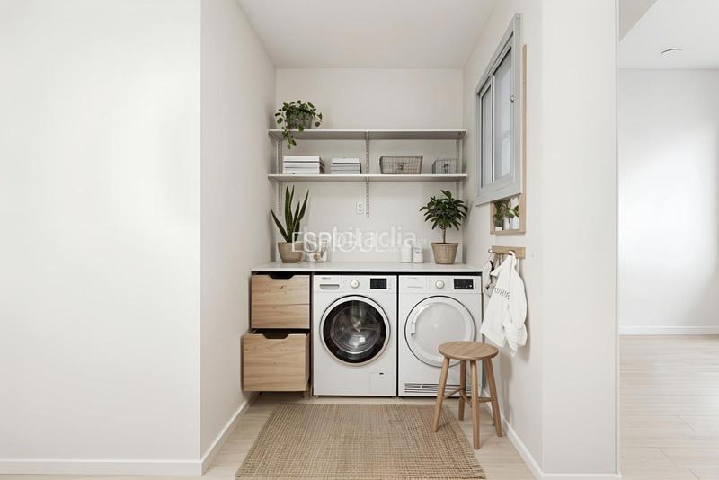 Foto 82f97851-51b7-4ea9-bd66-d44bc280211a. Casa adossada amb calefacció aparcament a Eixample Sant Cugat del Vallès