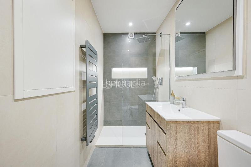 Foto 258d2a6a-a753-4b20-b456-df0cf6a7edb3. Casa con riscaldamento parcheggio piscina in Mira-sol Sant Cugat del Vallès