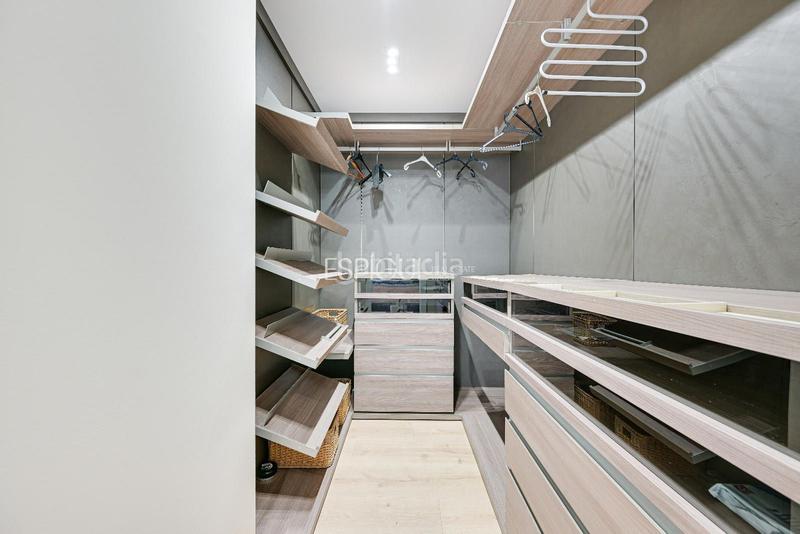 Foto 7083f34b-b12a-4f9f-b7f9-dab8b9f77dd3. Casa con riscaldamento parcheggio piscina in Mira-sol Sant Cugat del Vallès