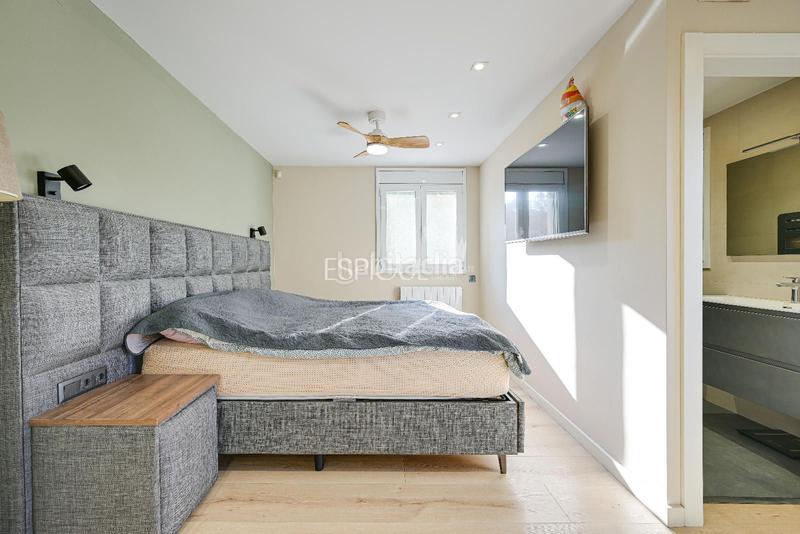 Foto a0a177ad-6cc0-4c73-acc4-6eb792216852. Casa con riscaldamento parcheggio piscina in Mira-sol Sant Cugat del Vallès