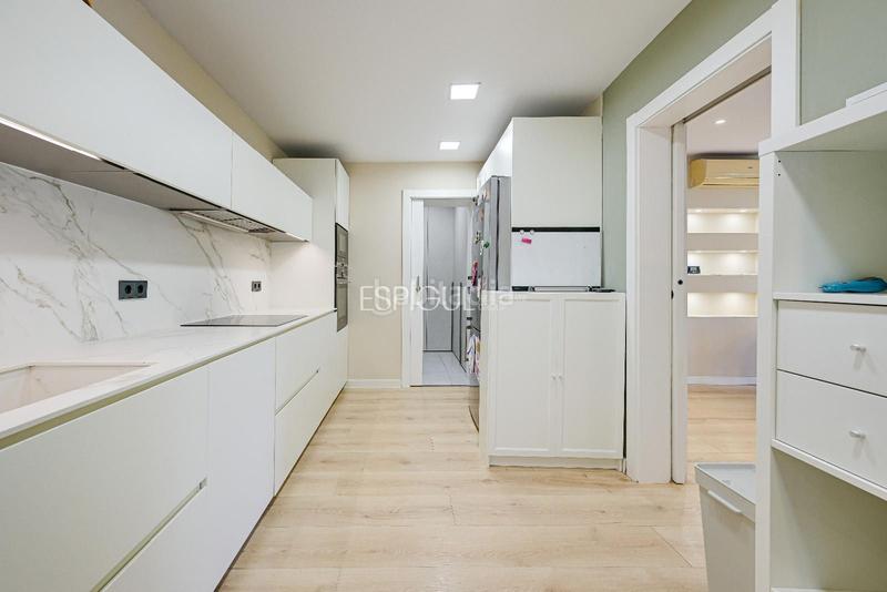 Foto bc0fb769-a72f-4ba0-9bdc-621ab03aa8c7. Casa con riscaldamento parcheggio piscina in Mira-sol Sant Cugat del Vallès