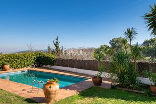 Casa  Pg valldoreix. Chalet en venta en zona arxiu de sant cugat del vallès