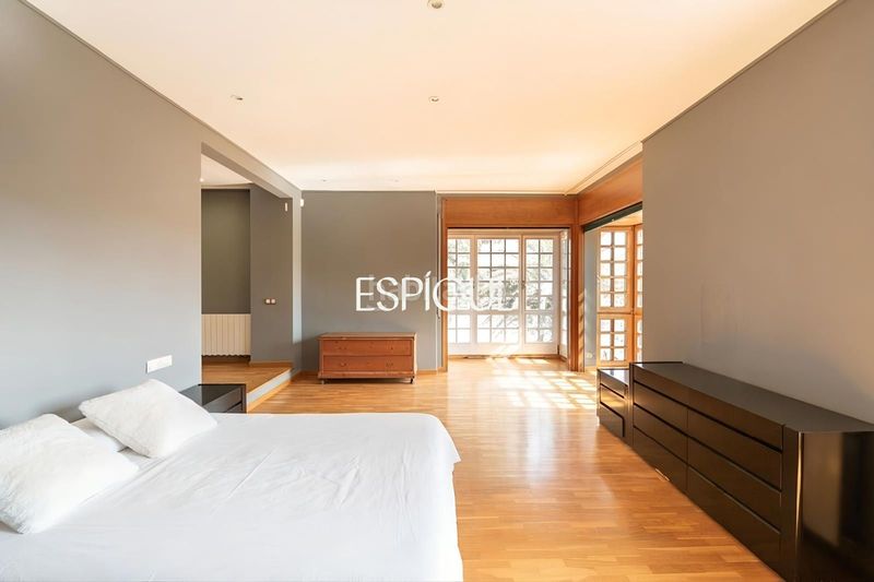 Foto 98d17932-2123-4dbd-9c50-b87d0745a70a. Casa amb calefacció piscina a Golf-Can Trabal Sant Cugat del Vallès