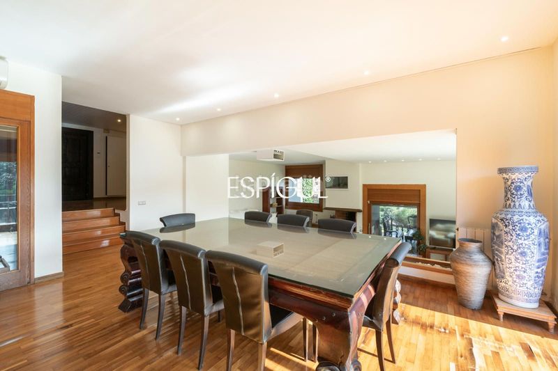 Foto b6507c09-6c39-4f98-afb2-8278ede7f31e. Casa amb calefacció piscina a Golf-Can Trabal Sant Cugat del Vallès
