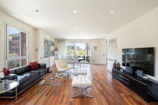 Appartamento  Can delaire. Piso con gran terraza, piscina comunitaria, y 4 dormitorios en v