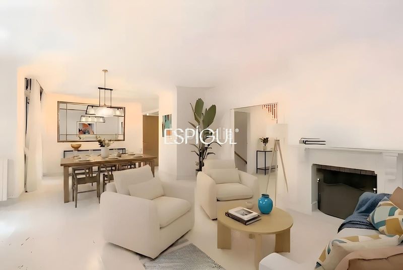 Foto 0d7c2b9c-f688-4a04-8f87-43f24cb94e86. Casa amb calefacció aparcament piscina a Golf-Can Trabal Sant Cugat del Vallès