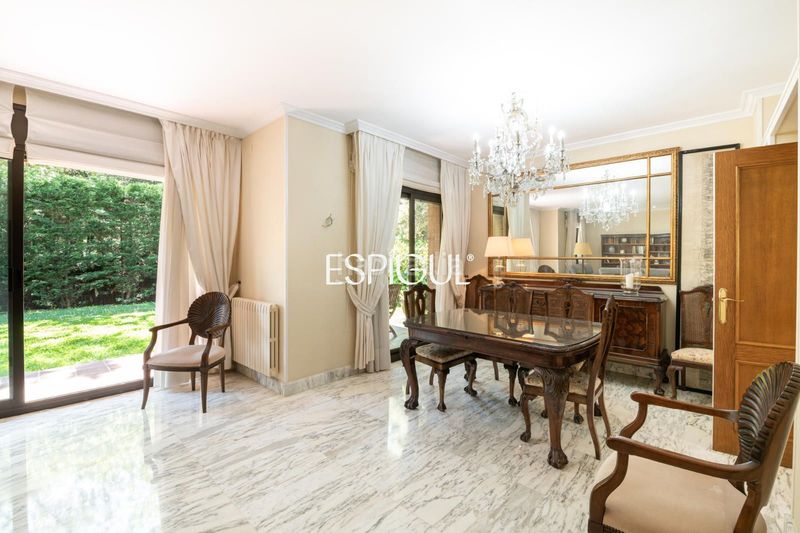 Foto 43bd88c4-9dae-4773-b811-c6e1f078bae5. Casa amb calefacció aparcament piscina a Golf-Can Trabal Sant Cugat del Vallès