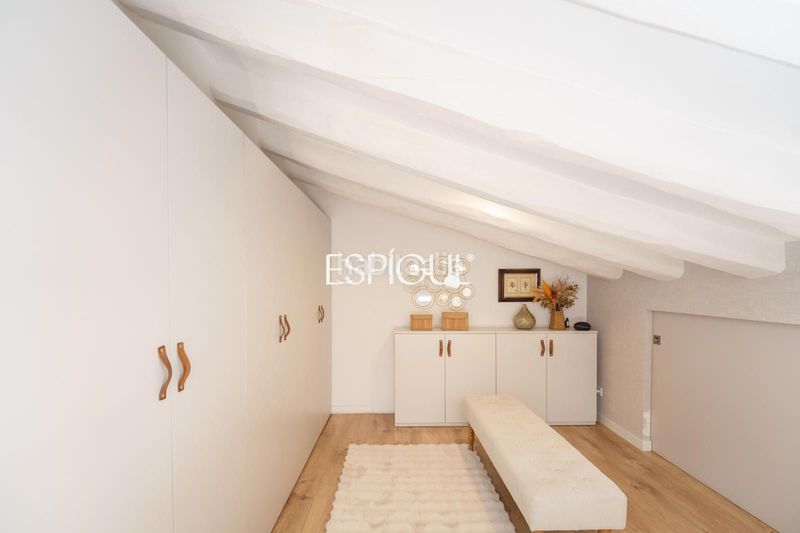 Foto 063e98f3-b306-46c3-a67a-05534d9fdebd. Duplex avec chauffage dans Centre Sabadell