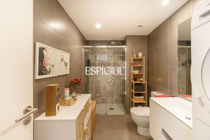 Foto 43d1ce99-041e-4686-a8c8-d19240fe185c. Duplex avec chauffage dans Centre Sabadell