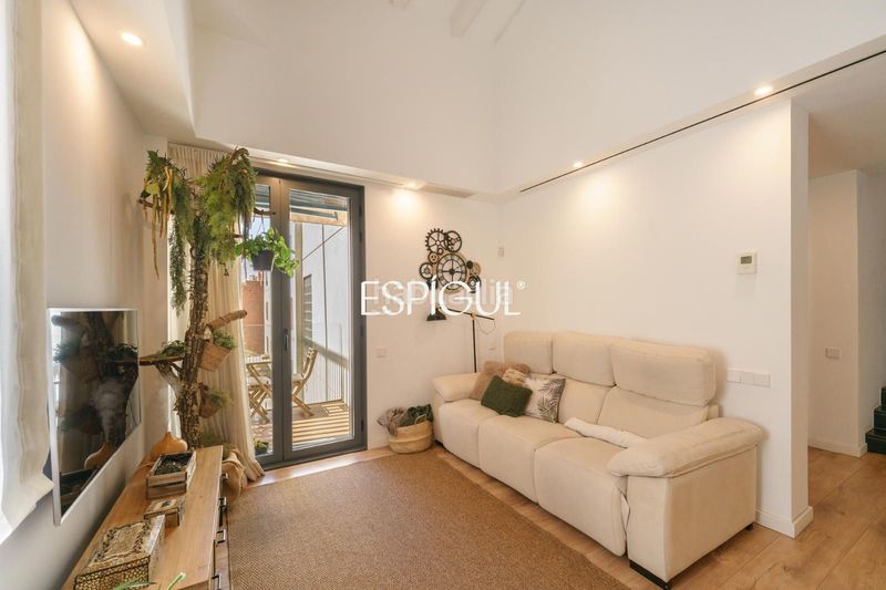 Foto 5cecffa6-153a-4631-9e67-326b30b8d445. Duplex avec chauffage dans Centre Sabadell