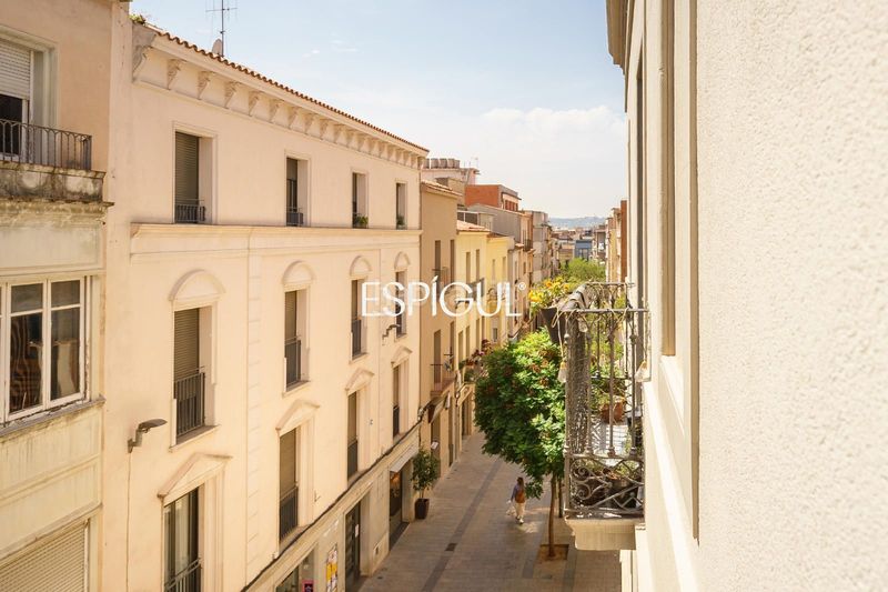 Foto cdcb32bd-a4e4-49bc-b142-5631402275df. Duplex avec chauffage dans Centre Sabadell