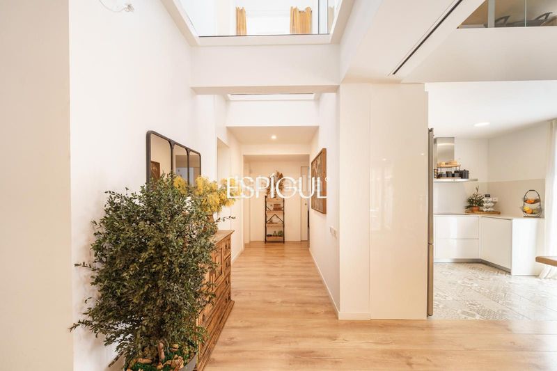 Foto f4649950-d866-4c86-aa39-535edb45557c. Duplex avec chauffage dans Centre Sabadell