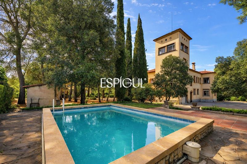 Foto 4481cdbf-d940-424a-a83a-f2d76708a12b. Casa amb calefacció aparcament piscina a Matadepera