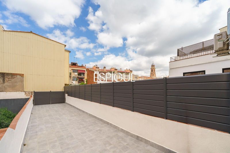 Foto b7ae97c6-57ef-4809-869b-d09acae9765a. Maison avec chauffage dans Centre Sabadell