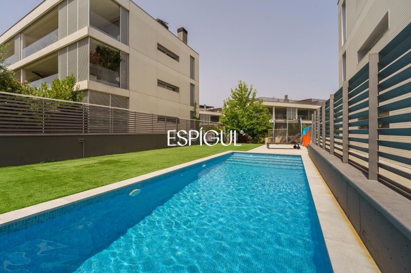 Foto 1a694227-fb46-4c61-8661-c035d14c821d. Pis amb calefacció aparcament piscina a Golf-Can Trabal Sant Cugat del Vallès