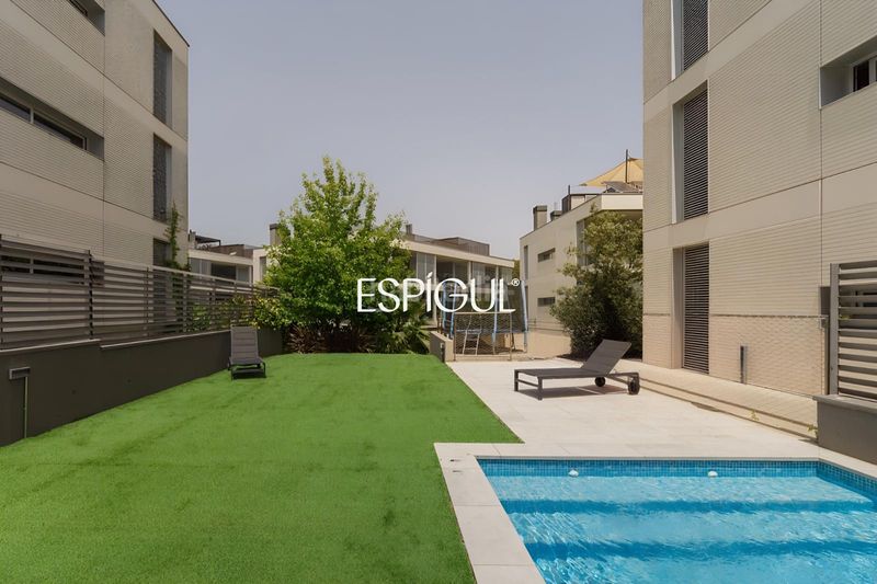 Foto a4aae738-500a-4eb0-82d1-d264557c4674. Pis amb calefacció aparcament piscina a Golf-Can Trabal Sant Cugat del Vallès
