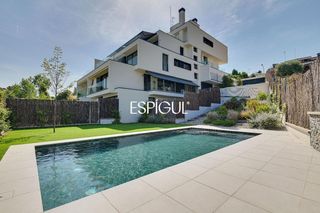 Location Appartement  Pin i soler. Piso de obra nueva en alquiler en bellaterra con terraza, piscin