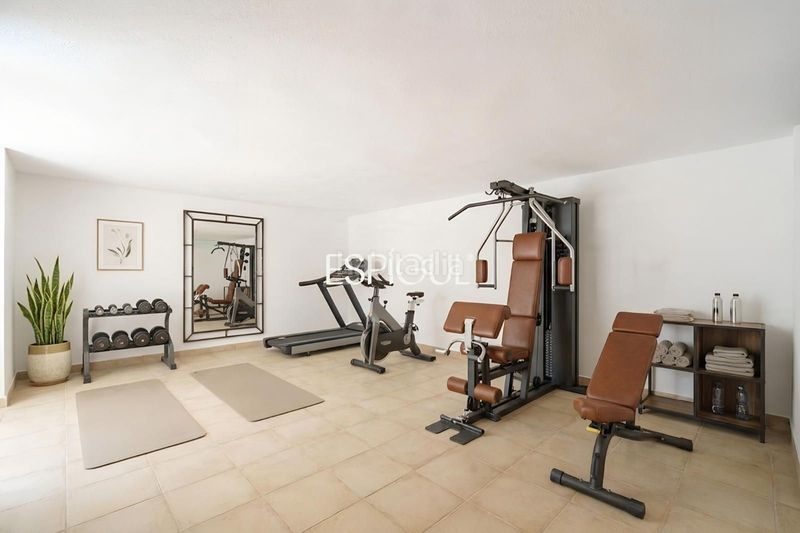 Foto 264d82ee-2c48-4287-895d-4e09d4d632e3. Casa amb calefacció aparcament piscina a Valldoreix Sant Cugat del Vallès