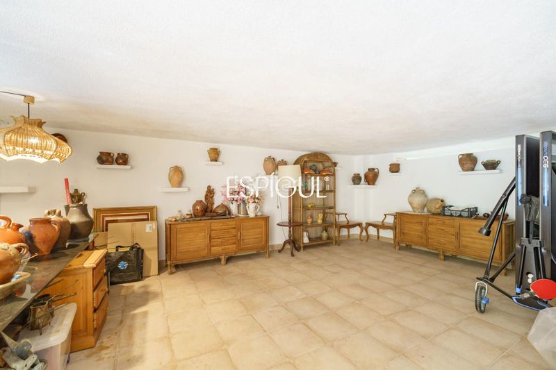 Foto 903c08a9-d0e2-4aba-9b4a-fdb604f57e25. Casa amb calefacció aparcament piscina a Valldoreix Sant Cugat del Vallès