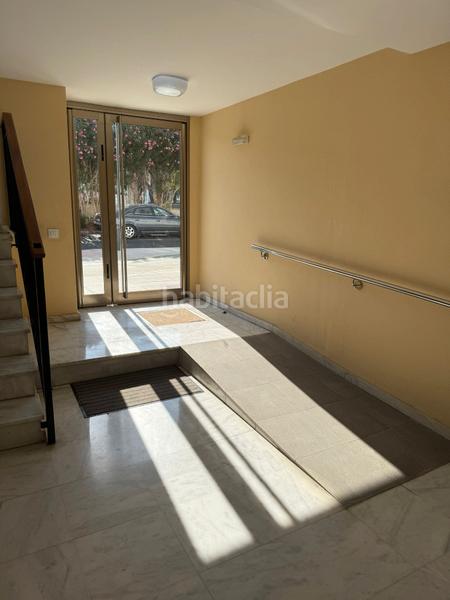 Foto 447d1580-3b42-48a0-aff3-bd830d294f93. Appartement avec parking piscine dans Gelves