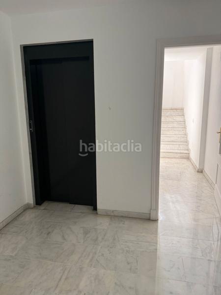 Foto d6d624db-cc76-4be9-937e-ea07fd22c7de. Appartement avec parking piscine dans Gelves