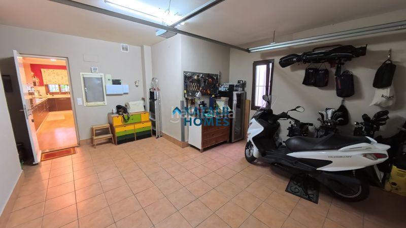 Foto 74bcdab2-b60e-42d9-92cb-b032b8e13ecd. Chalet en calle cáceres 8 en Las Almenas Tomares