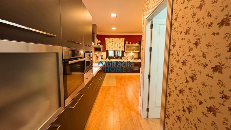 Foto 888a8e62-24b1-4f1b-80ec-4f36fd80cbdc. Chalet en calle cáceres 8 en Las Almenas Tomares