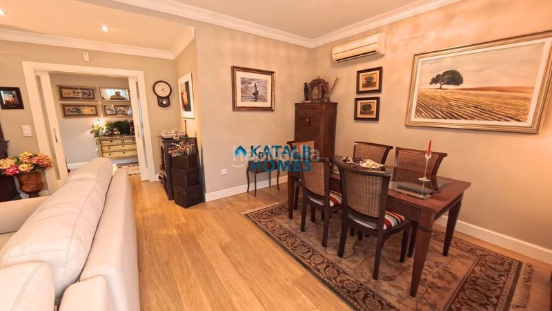 Foto c293f272-7330-4546-b550-8dec6143e759. Chalet en calle cáceres 8 en Las Almenas Tomares