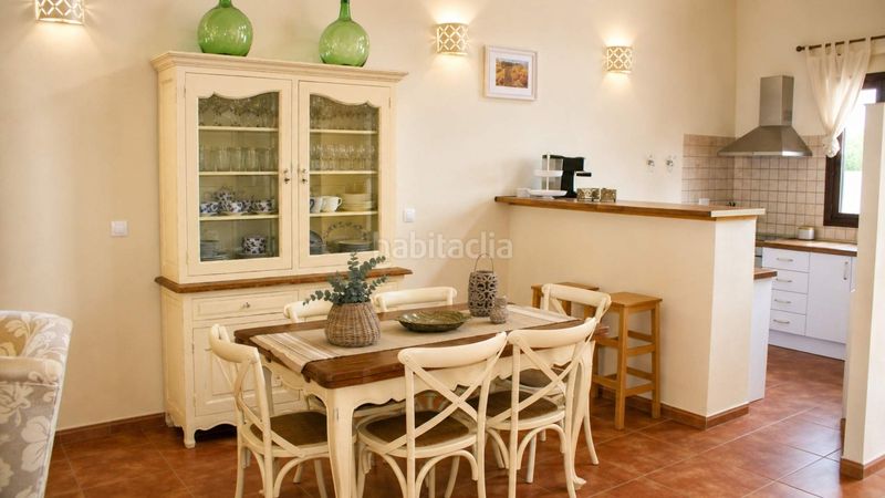 Foto f7f0ad10-6a00-4971-9899-a5ddeadc8183. Xalet a Malcocinado