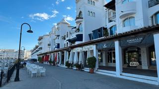 Pis a Calle teniente alcalde rafael zamora 15. Espectacular piso en venta en el puerto deportivo  de gelves