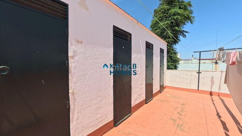 Foto 2898c27d-893e-465b-82d7-f7f381d9698e. Planta baixa a Triana Casco Antiguo Sevilla