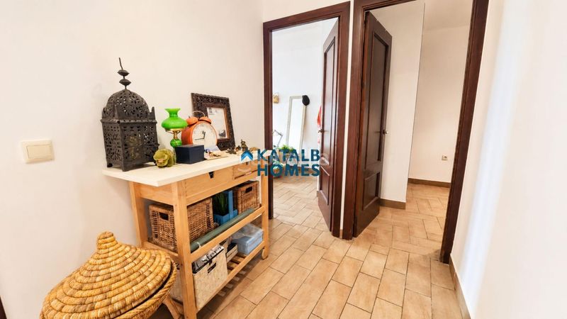 Foto e72a1543-4cc9-43e6-970d-2d0557724067. Planta baixa a Triana Casco Antiguo Sevilla