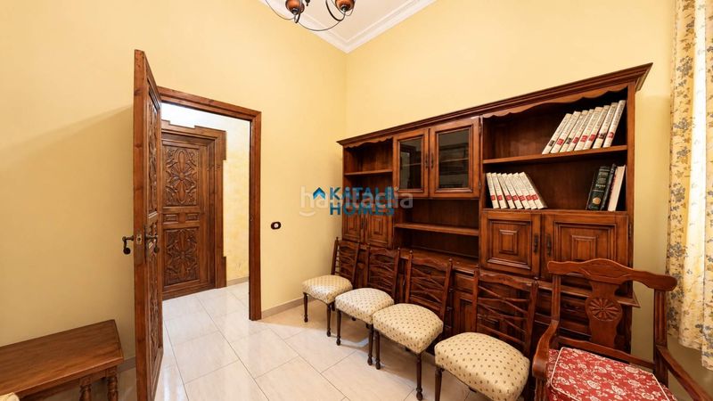 Foto 0891c990-ba1f-4095-9fc7-94d0ce18d64f. Planta baixa a Barrio del Nervión Sevilla