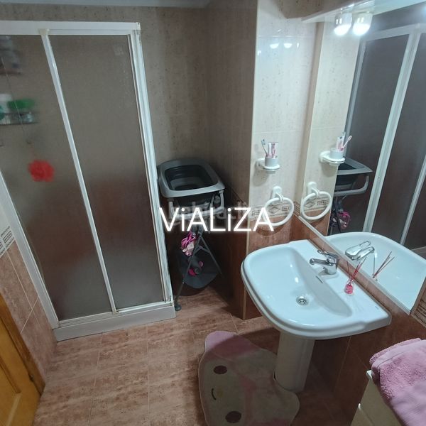 Foto b8649e57-3567-4535-8efe-7ebcc3b7f157. Pis a Pere Crespí Alzira