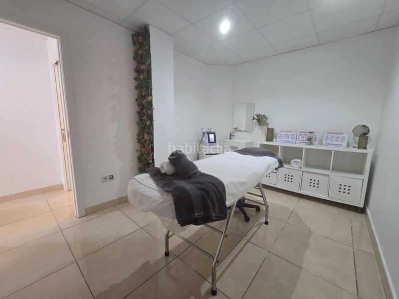 Foto edb35023-b0a7-4f8e-ad5d-eae19b5e7a35. Lloguer local comercial a Centro ciudad Fuengirola