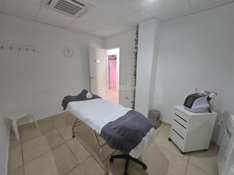 Foto e96426ea-141d-42ea-80a4-9243fe80f781. Rent business premise in Centro ciudad Fuengirola