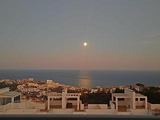 Àtic  Calle sp-12 la sierra. Espectacular ático dúplex con vistas al mar en benalmádena puebl