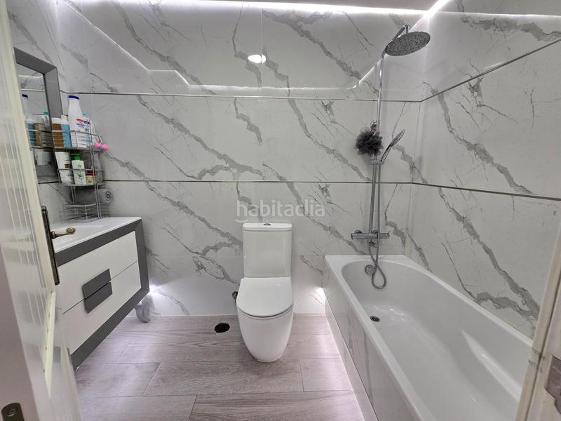 Foto a2b248ea-0908-4b87-ae52-4e09819ce998. Piso hogar costa en Los Árboles Mijas