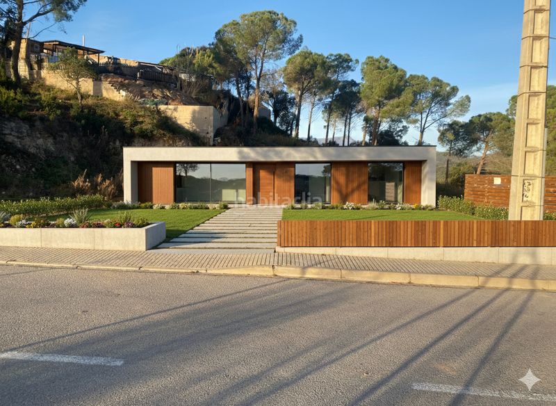 Foto 82564858-3c99-4d9f-b0a6-d23f84247144. Terreno residencial en carrer pi 1 parcela plana esquinera en Riudarenes