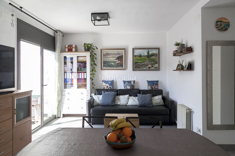 Foto 43ab5424-cd82-4041-b1b2-2ac65300d232. Casa aparellada amb calefacció a Sant Celoni