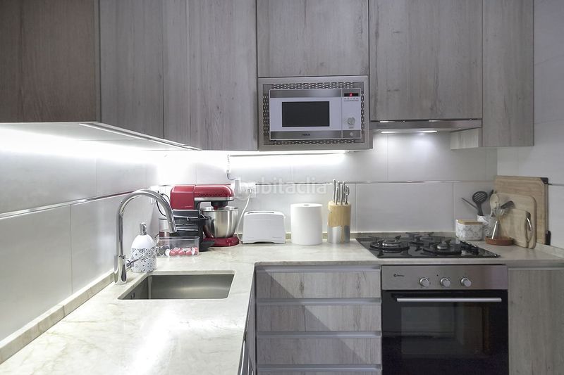 Foto 4df09a54-afcd-4955-8857-02ada414f508. Casa aparellada amb calefacció a Sant Celoni