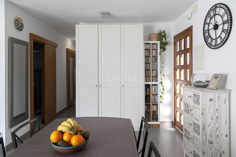 Foto 50345b6a-a29e-4d89-a298-2b5ef492bd80. Casa aparellada amb calefacció a Sant Celoni