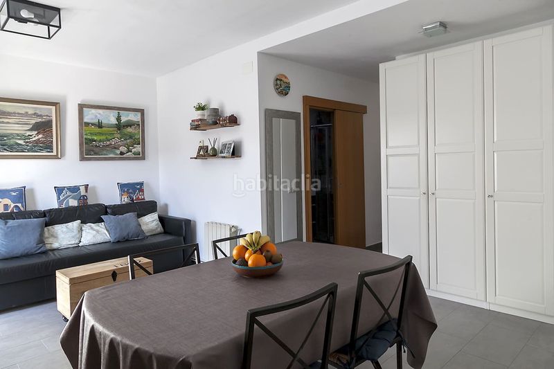 Foto 5cea7169-e323-46b7-a235-d03ff08b3d5a. Casa aparellada amb calefacció a Sant Celoni