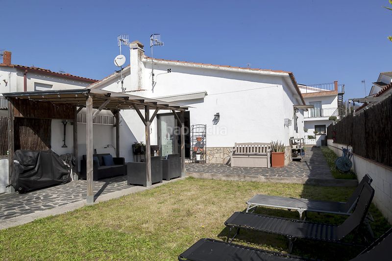 Foto 75a0767d-3e13-477c-a8ab-b858b66de61d. Casa aparellada amb calefacció a Sant Celoni