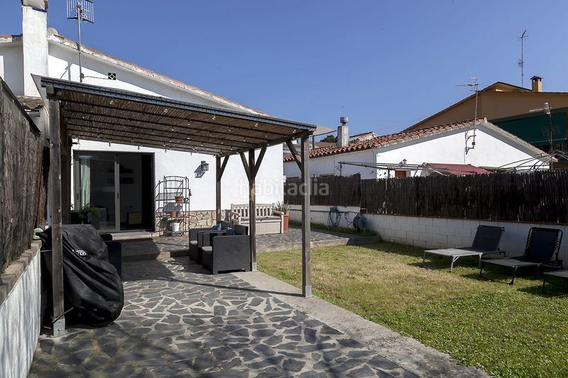 Foto a93613a5-527a-438d-aa53-7aaabc0b9a4e. Casa aparellada amb calefacció a Sant Celoni