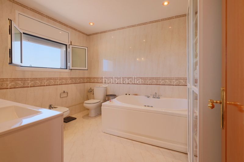 Foto acd1f904-3366-4163-aec6-fdd85ea87b05. Chalet in carrer de la migdiada 40 in Mas Borràs-Coto del Rey Vendrell (El)
